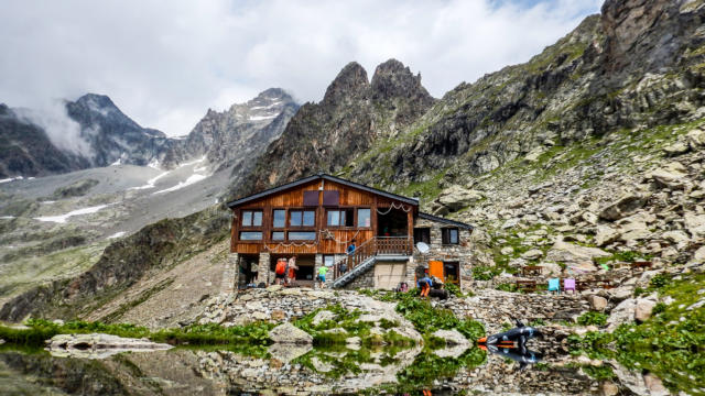 Refuge du Pigeonnier dans le Valgaudemar
