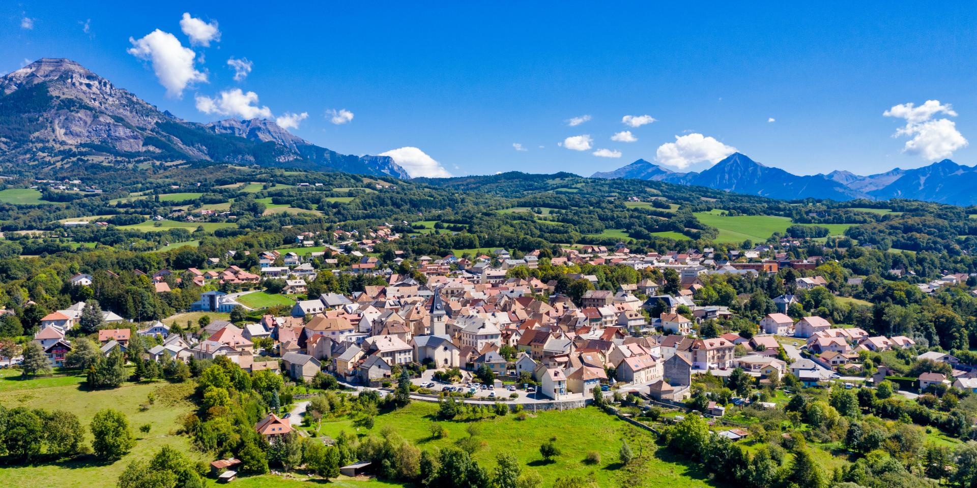 Saint Bonne en champsaur vu du ciel