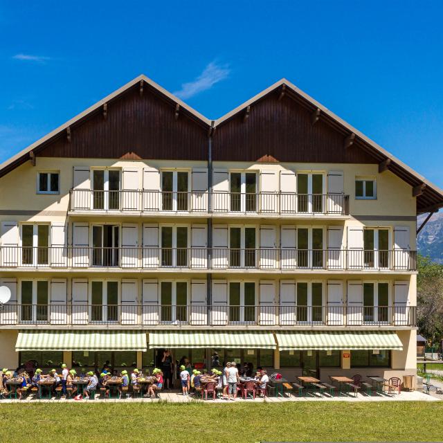 Hautes-Alpes (05), Vallée du Champsaur, Ancelle, Centre de vacances  //  Hautes-Alpes (05), Champsaur valley, Ancelle, Centre de vacances